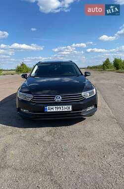 Универсал Volkswagen Passat 2015 в 