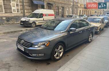Седан Volkswagen Passat 2015 в Львові