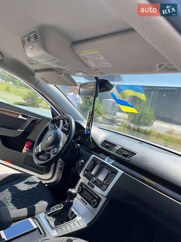 Седан Volkswagen Passat 2011 в Хмельницком фото 12 Седан Volkswagen Passat 2011 в Хмельницком