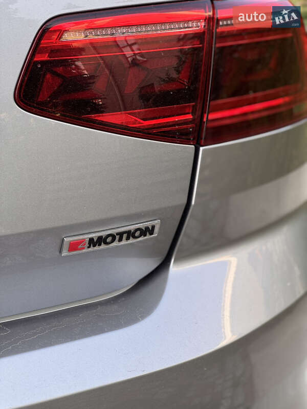 Універсал Volkswagen Passat 2019 в Коростені