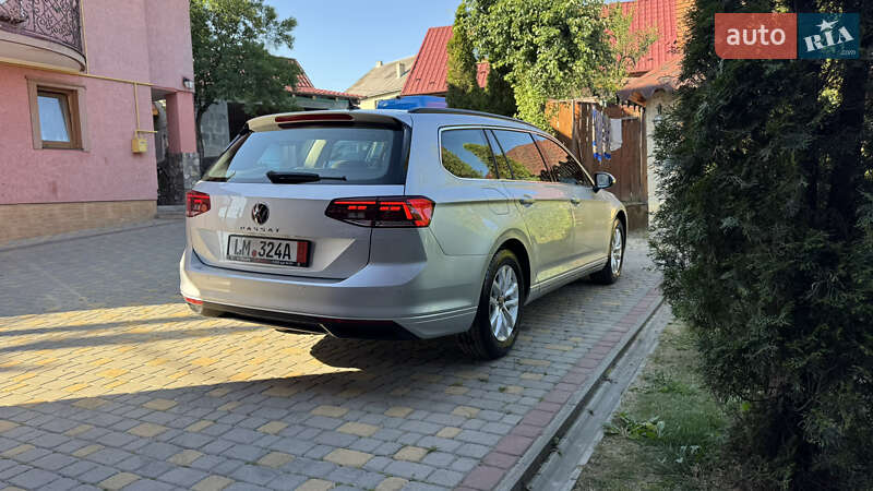 Универсал Volkswagen Passat 2021 в Сваляве