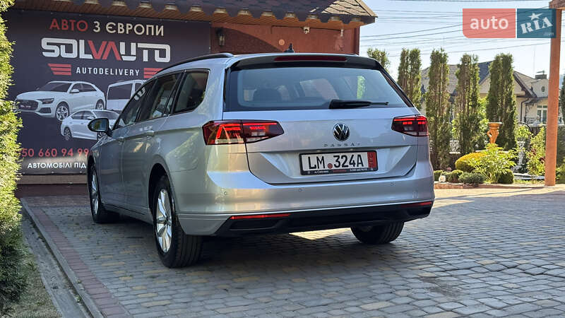 Универсал Volkswagen Passat 2021 в Сваляве