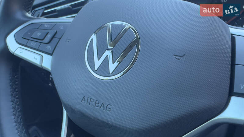 Универсал Volkswagen Passat 2021 в Сваляве