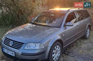 Універсал Volkswagen Passat 2004 в Миколаєві