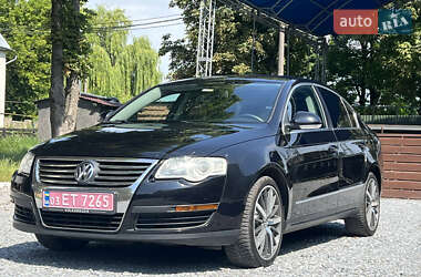 Седан Volkswagen Passat 2006 в Дубно