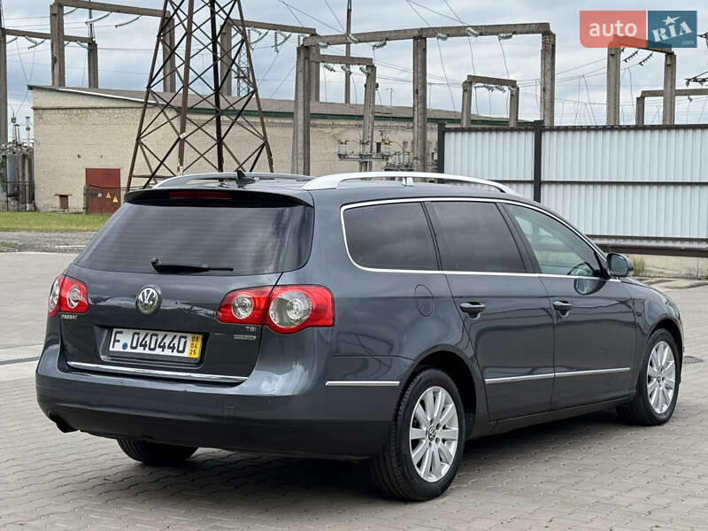 Универсал Volkswagen Passat 2009 в Луцке