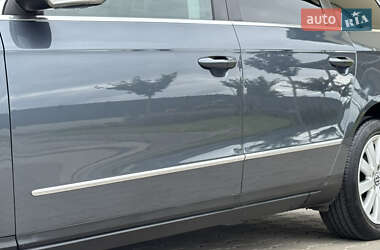 Универсал Volkswagen Passat 2009 в 