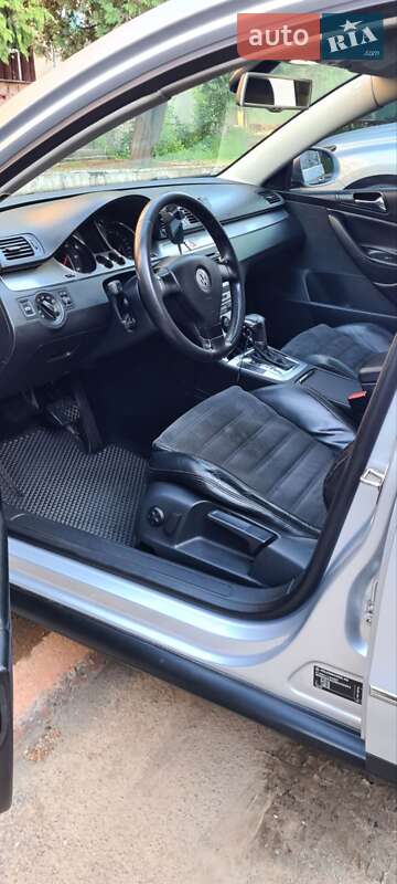 Универсал Volkswagen Passat 2006 в Стрелках