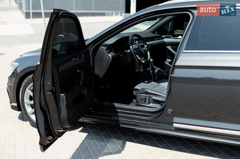 Універсал Volkswagen Passat 2019 в Києві