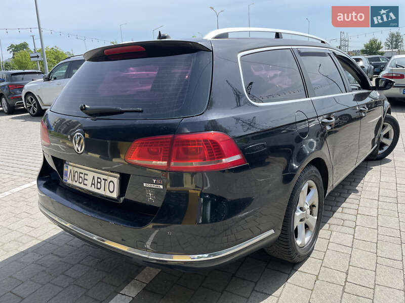 Универсал Volkswagen Passat 2011 в Львове