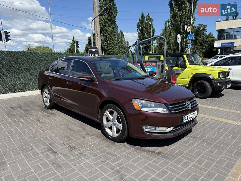 Volkswagen Passat 2012