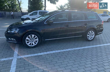 Универсал Volkswagen Passat 2012 в Тернополе
