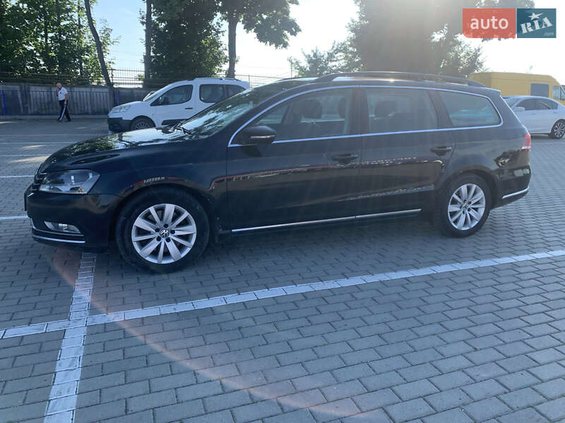 Универсал Volkswagen Passat 2012 в Тернополе