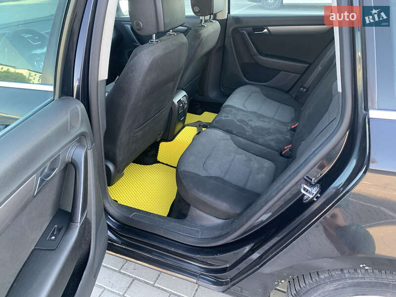 Универсал Volkswagen Passat 2012 в Тернополе