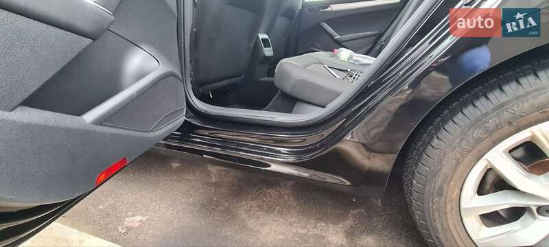 Седан Volkswagen Passat 2016 в Киеве