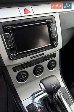 Седан Volkswagen Passat 2008 в 