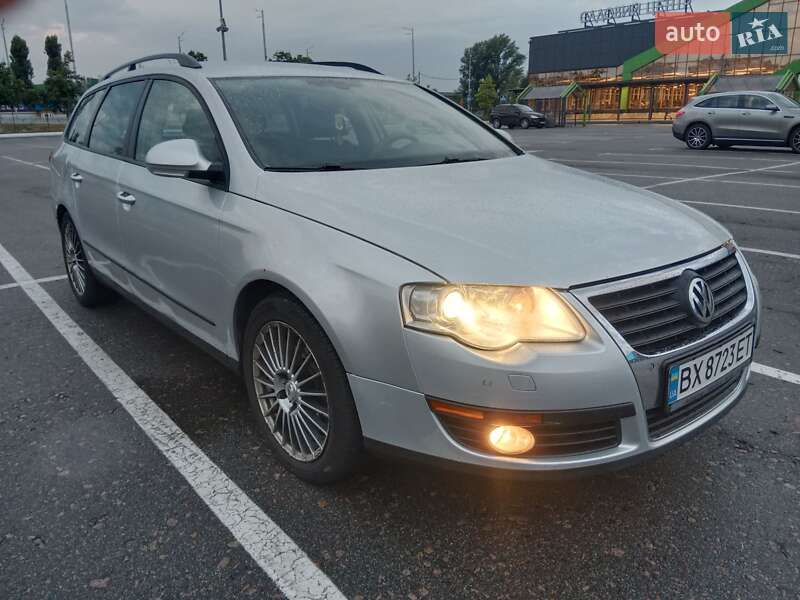 Универсал Volkswagen Passat 2006 в Киеве