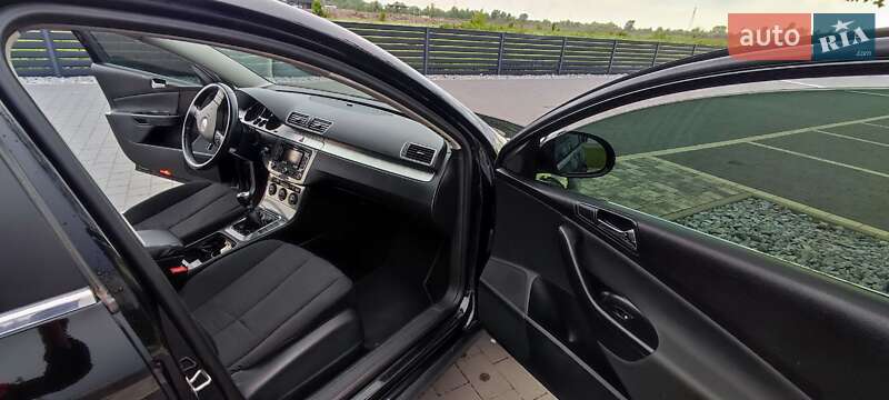 Седан Volkswagen Passat 2008 в Мукачевому