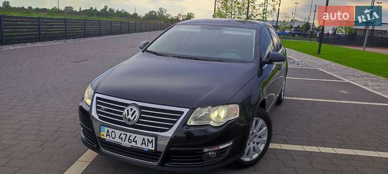 Седан Volkswagen Passat 2008 в Мукачевому