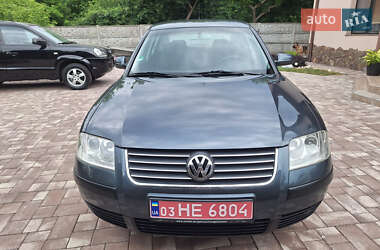 Седан Volkswagen Passat 2001 в 