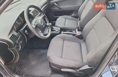 Седан Volkswagen Passat 2001 в 