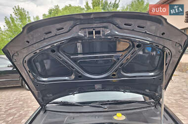Седан Volkswagen Passat 2001 в 
