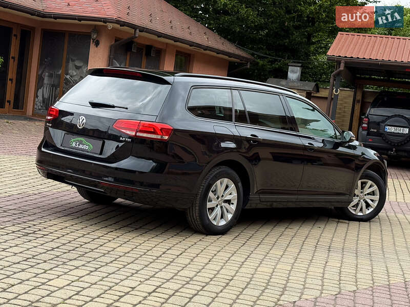 Универсал Volkswagen Passat 2017 в Мукачево