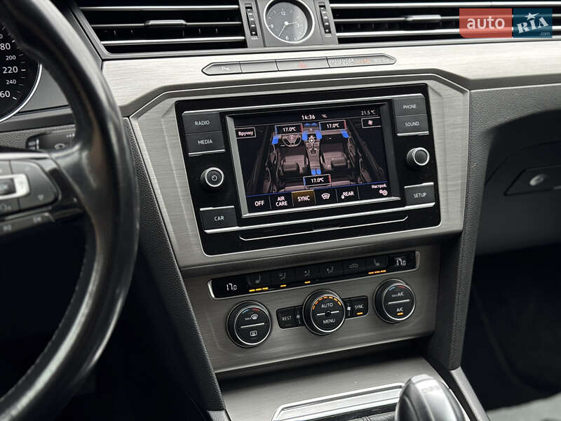 Универсал Volkswagen Passat 2017 в Мукачево