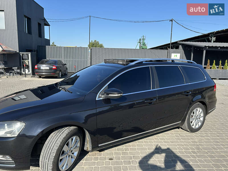 Универсал Volkswagen Passat 2011 в Хмельницком