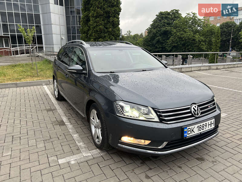 Универсал Volkswagen Passat 2011 в Луцке