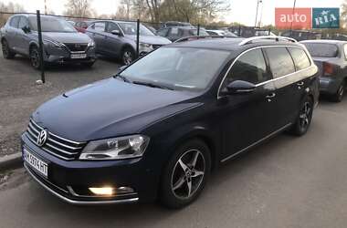 Volkswagen Passat 2011