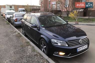 Универсал Volkswagen Passat 2011 в 