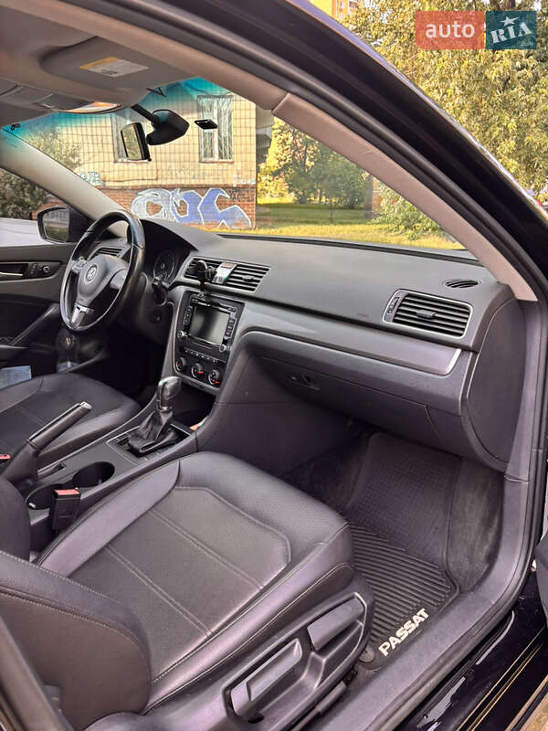 Універсал Volkswagen Passat 2015 в Києві