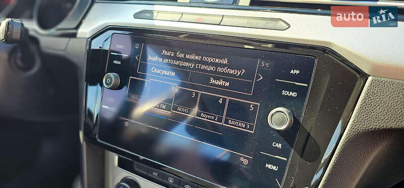 Універсал Volkswagen Passat 2016 в Нововолинську