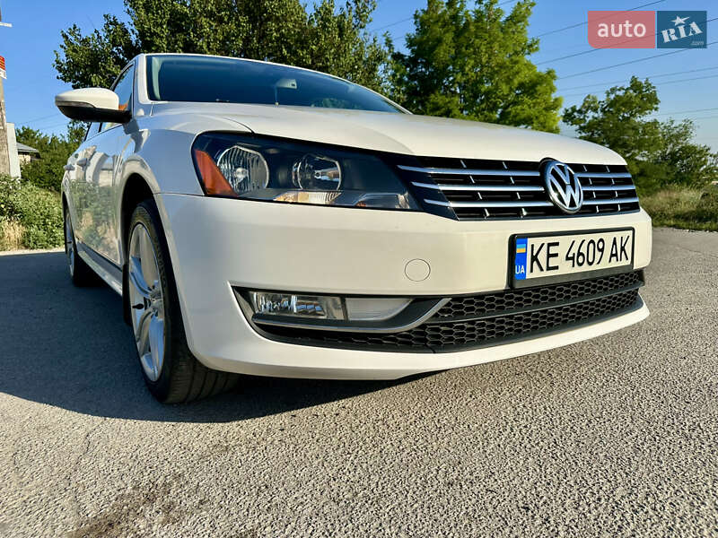 Седан Volkswagen Passat 2012 в Днепре фото 31 Седан Volkswagen Passat 2012 в Днепре
