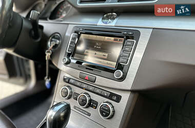 Універсал Volkswagen Passat 2013 в 