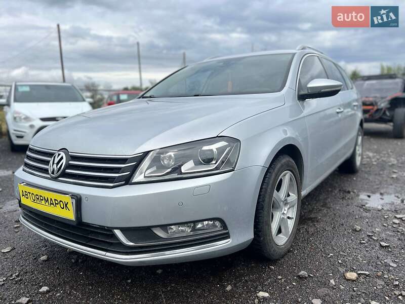 Volkswagen Passat 2011