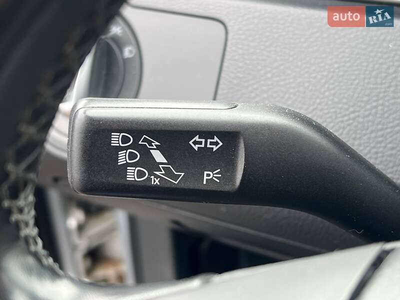 Универсал Volkswagen Passat 2011 в Ужгороде
