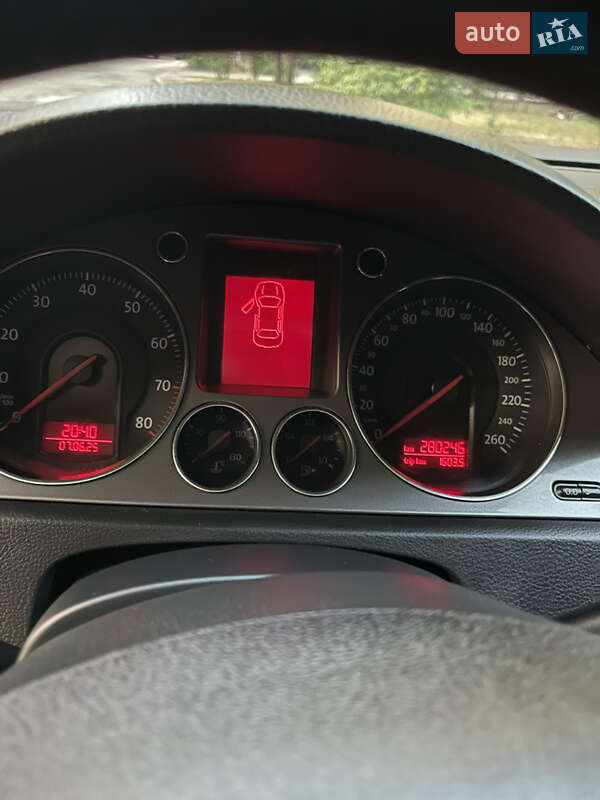 Универсал Volkswagen Passat 2008 в Днепре