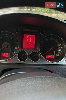 Универсал Volkswagen Passat 2008 в 