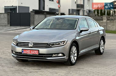 Седан Volkswagen Passat 2019 в 