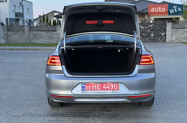Седан Volkswagen Passat 2019 в 