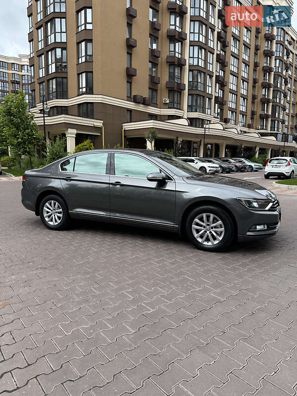 Volkswagen Passat 2015