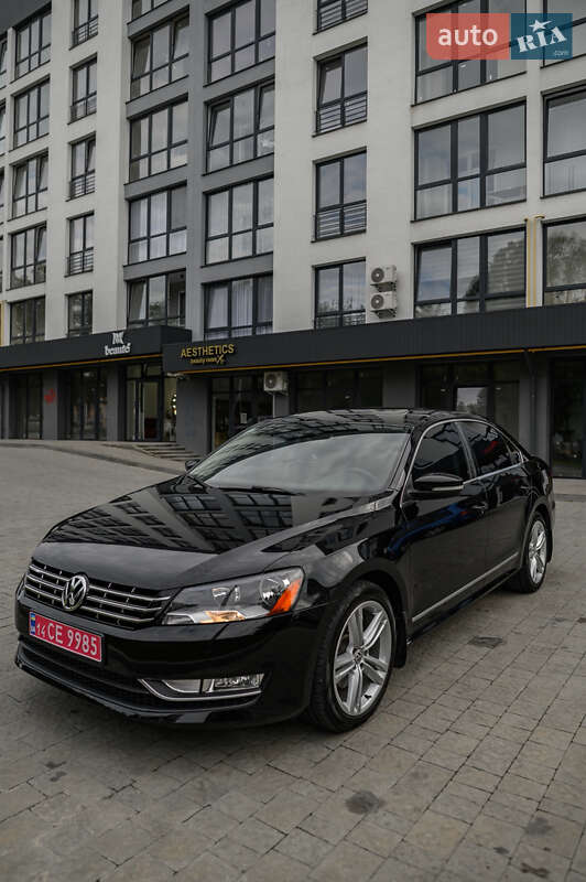Седан Volkswagen Passat 2013 в Новояворовске