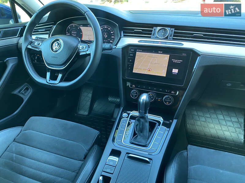 Універсал Volkswagen Passat 2018 в Тульчині фото 30 Універсал Volkswagen Passat 2018 в Тульчині