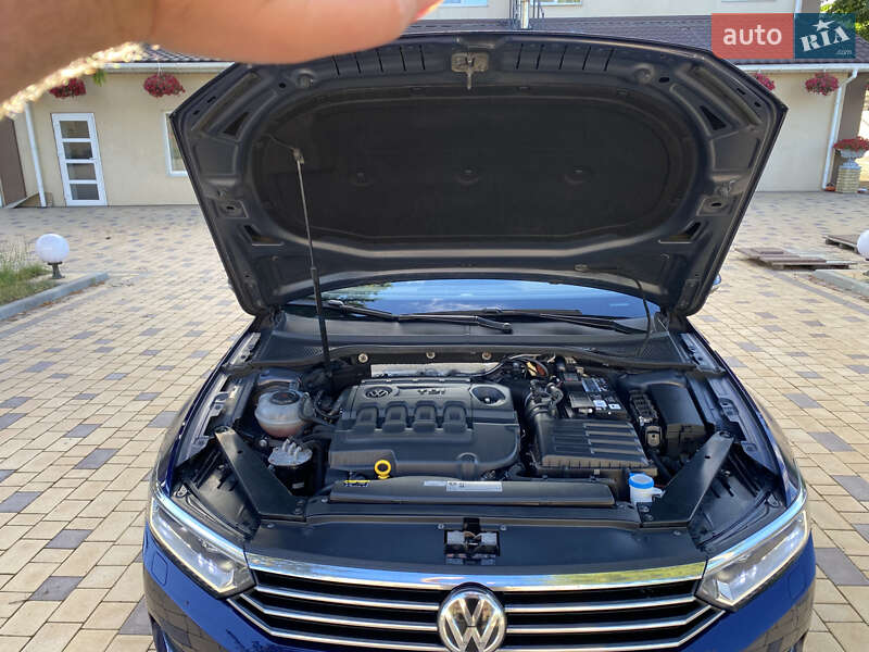Універсал Volkswagen Passat 2018 в Тульчині фото 37 Універсал Volkswagen Passat 2018 в Тульчині