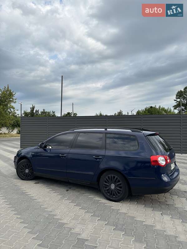 Универсал Volkswagen Passat 2006 в Ракитном