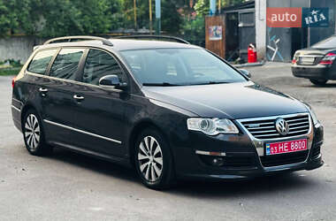 Универсал Volkswagen Passat 2010 в Здолбунове