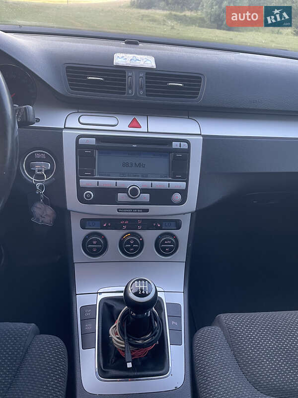 Универсал Volkswagen Passat 2007 в Луцке фото 14 Универсал Volkswagen Passat 2007 в Луцке