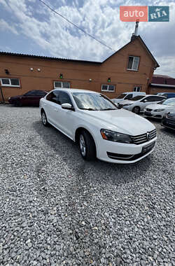 Седан Volkswagen Passat 2012 в Дергачах